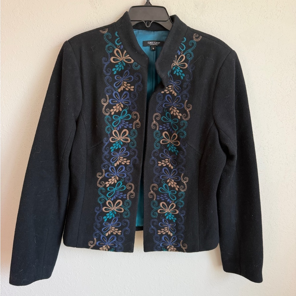 Karen Kane Black 100% Lambswool Blue Floral Embroidered Blazer Jacket Womens 12